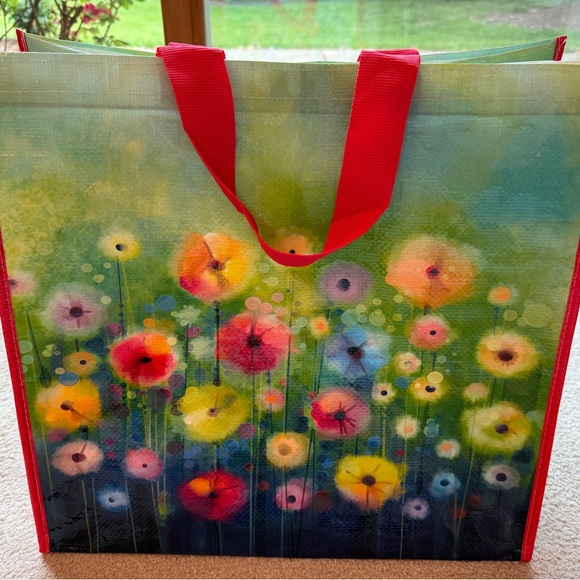 Reusable Tote Bag 16.5” X 16” X 10” Floral Spring Summer Red Green Flower Marcs - Picture 1 of 8